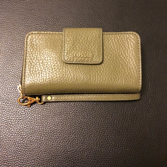 Fossil Handbags - Fossil wallet wristlet